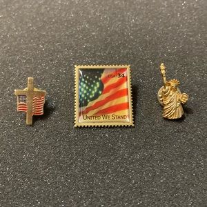 Patriotic Pin Lot